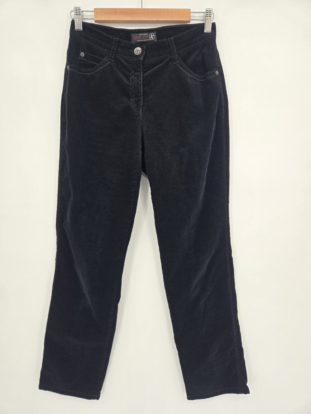BRAX Soft Cord Carola Black Corduroy Pants Timeless Quiet Luxury Size 27/30